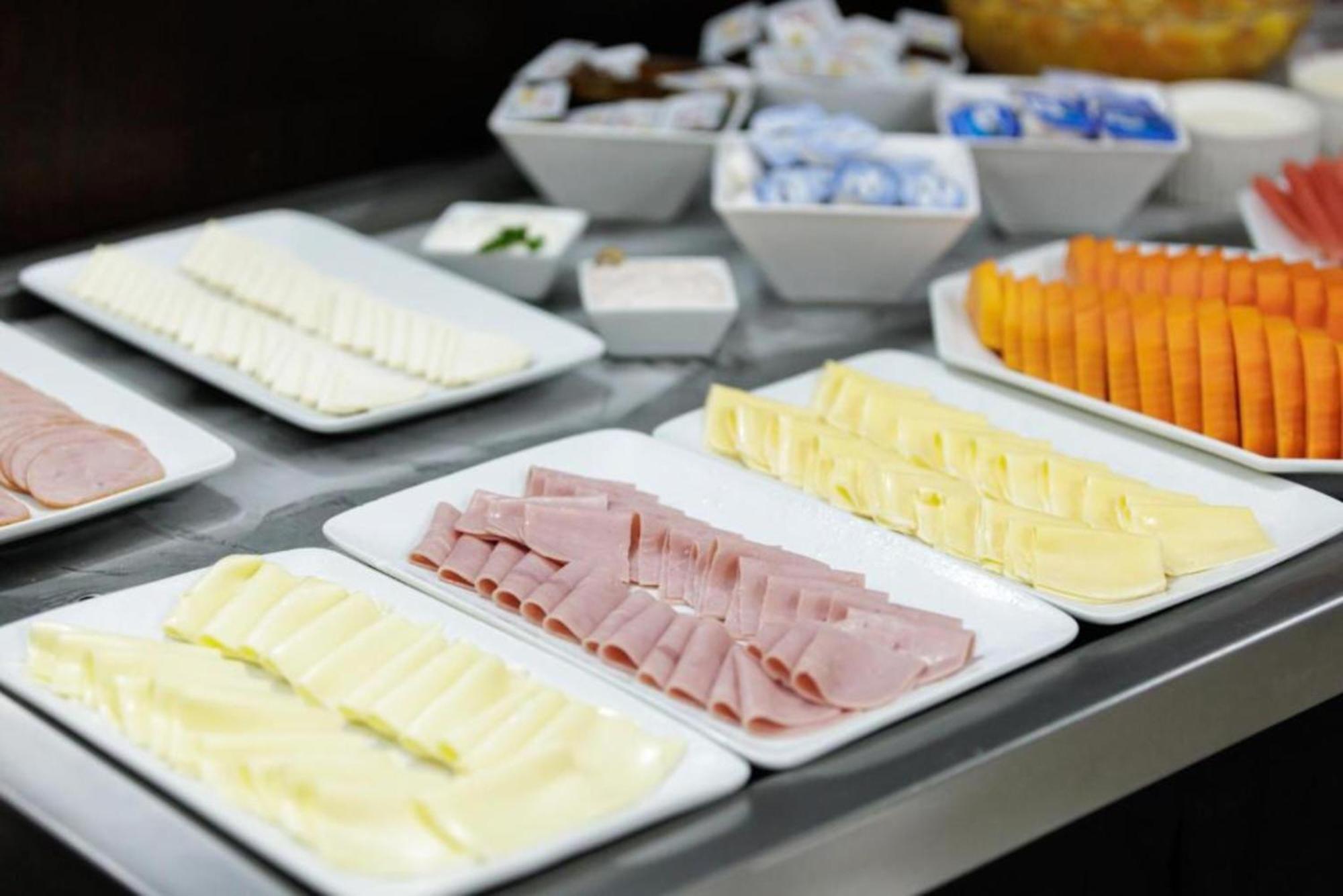Le Village Flats E Hotel 주앵빌 외부 사진