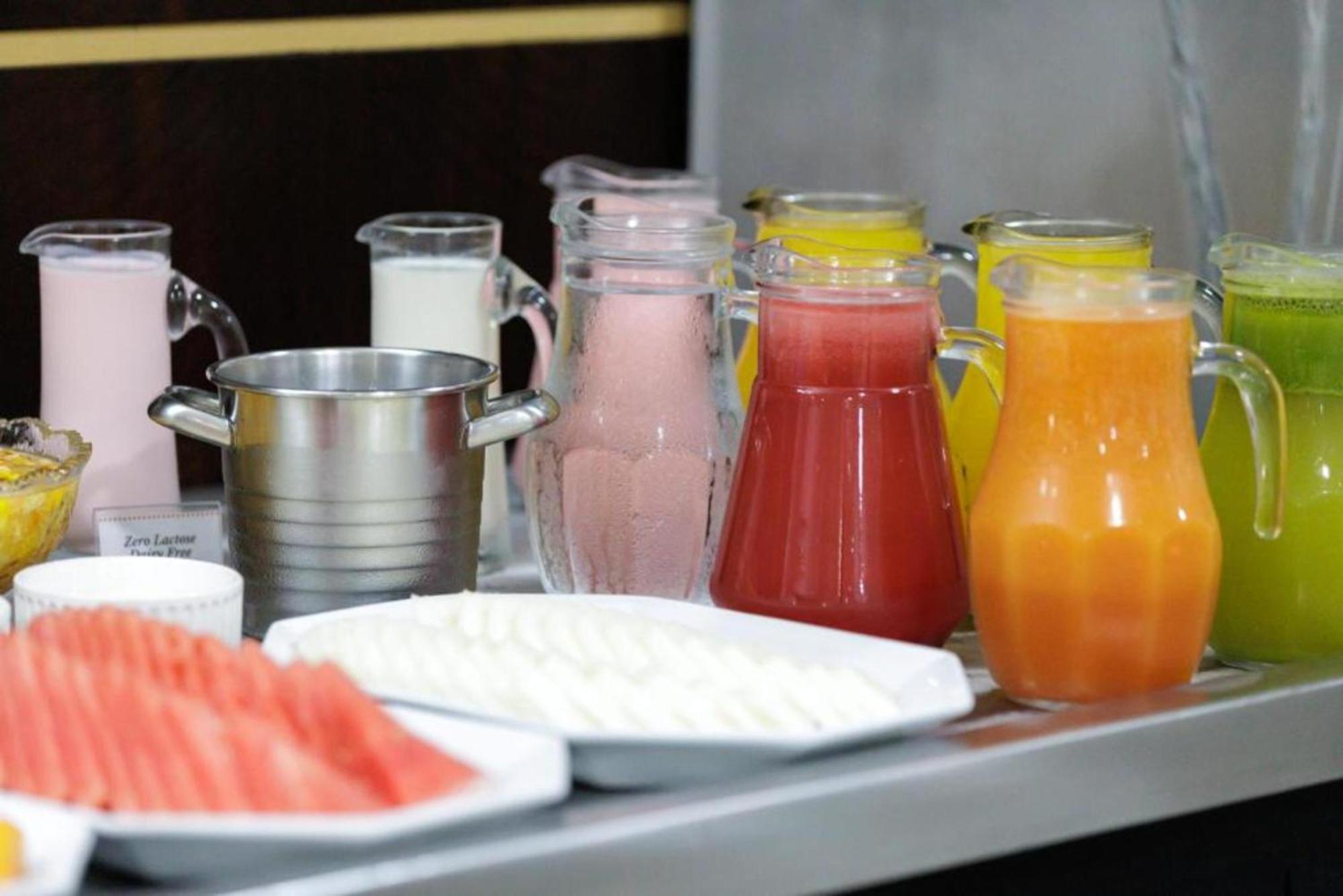 Le Village Flats E Hotel 주앵빌 외부 사진