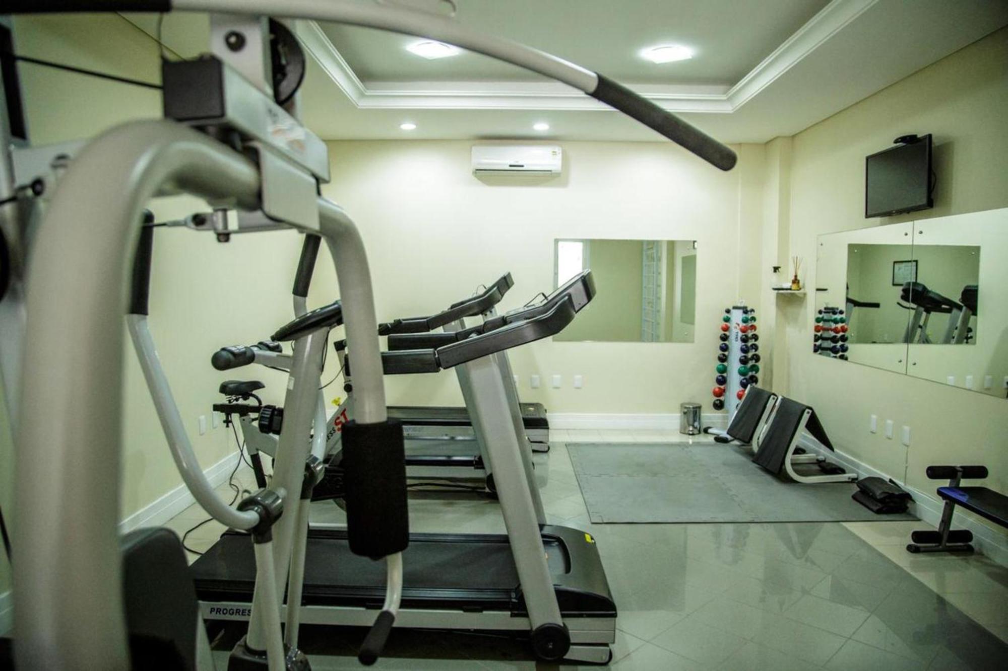 Le Village Flats E Hotel 주앵빌 외부 사진