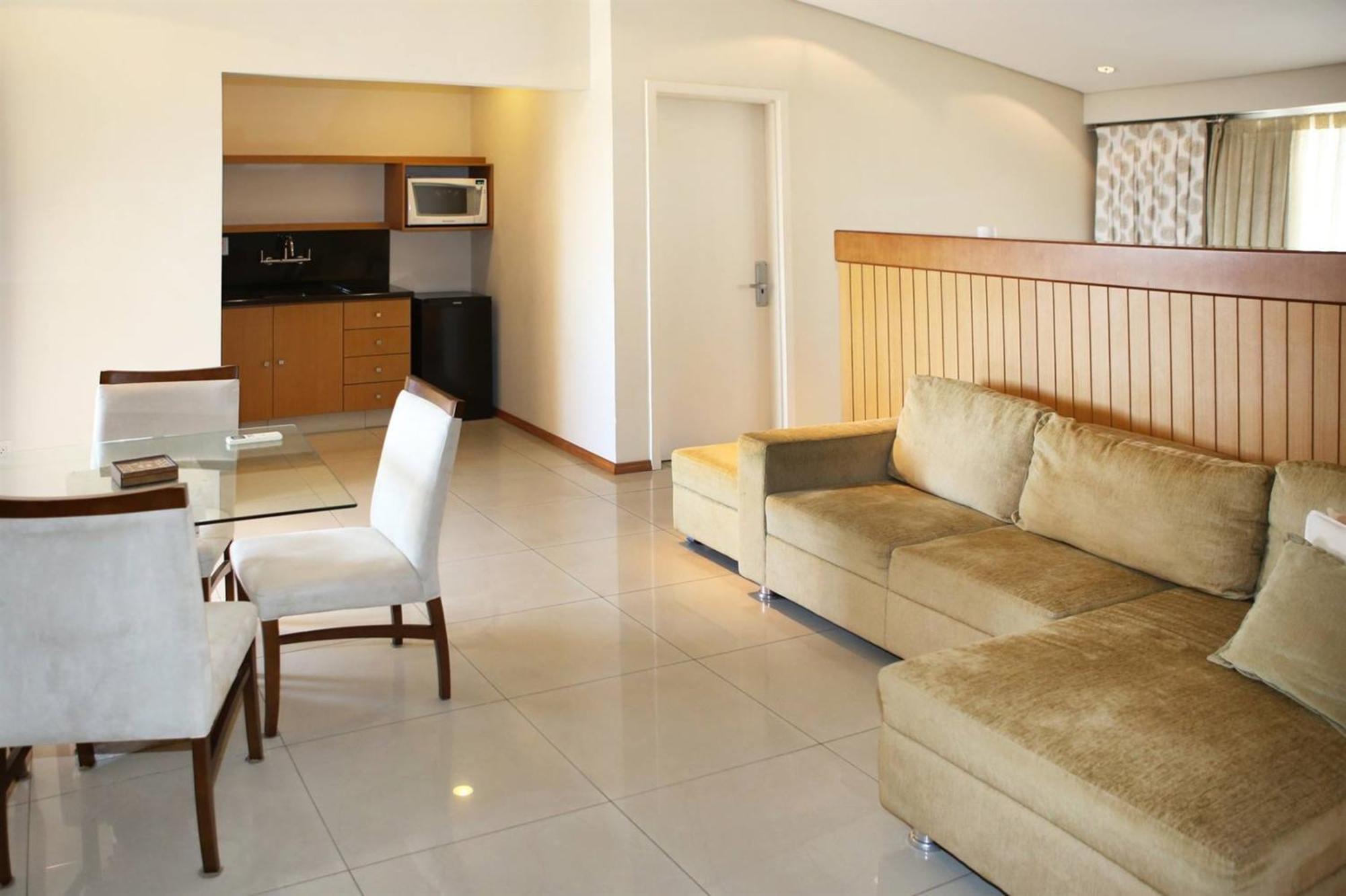 Le Village Flats E Hotel 주앵빌 외부 사진